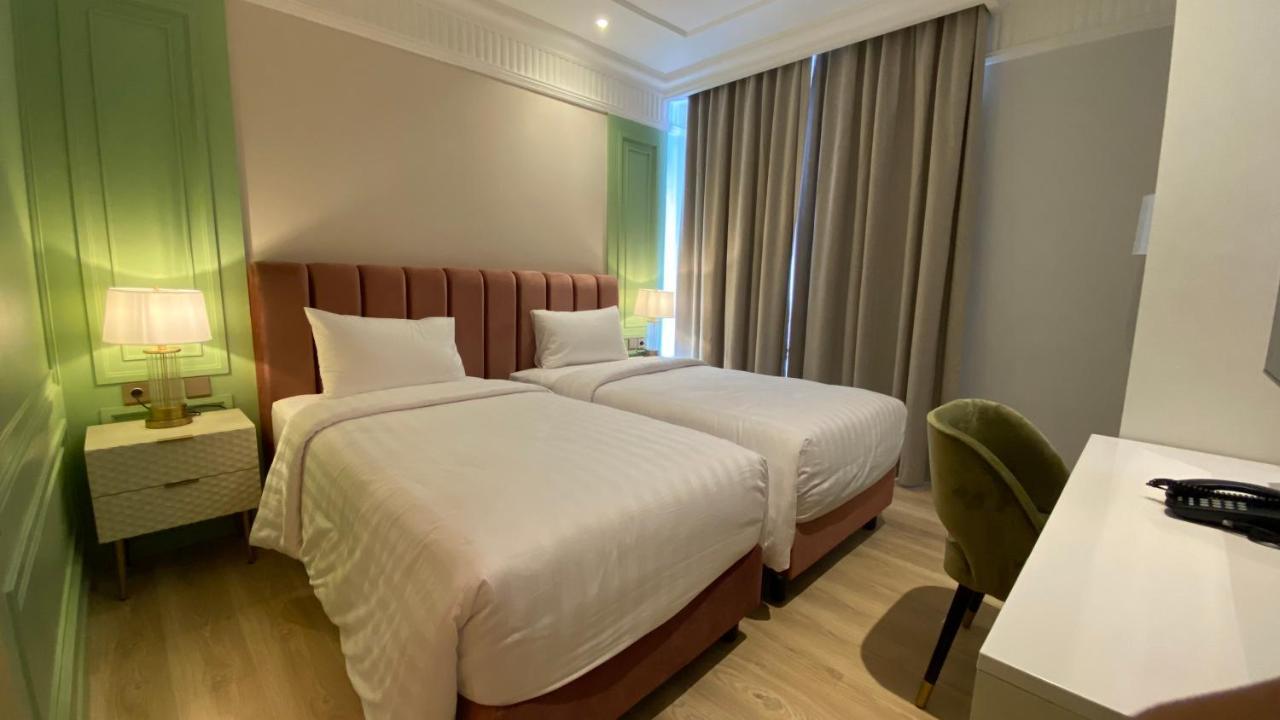 Maia Hotel Jakarta Exteriér fotografie