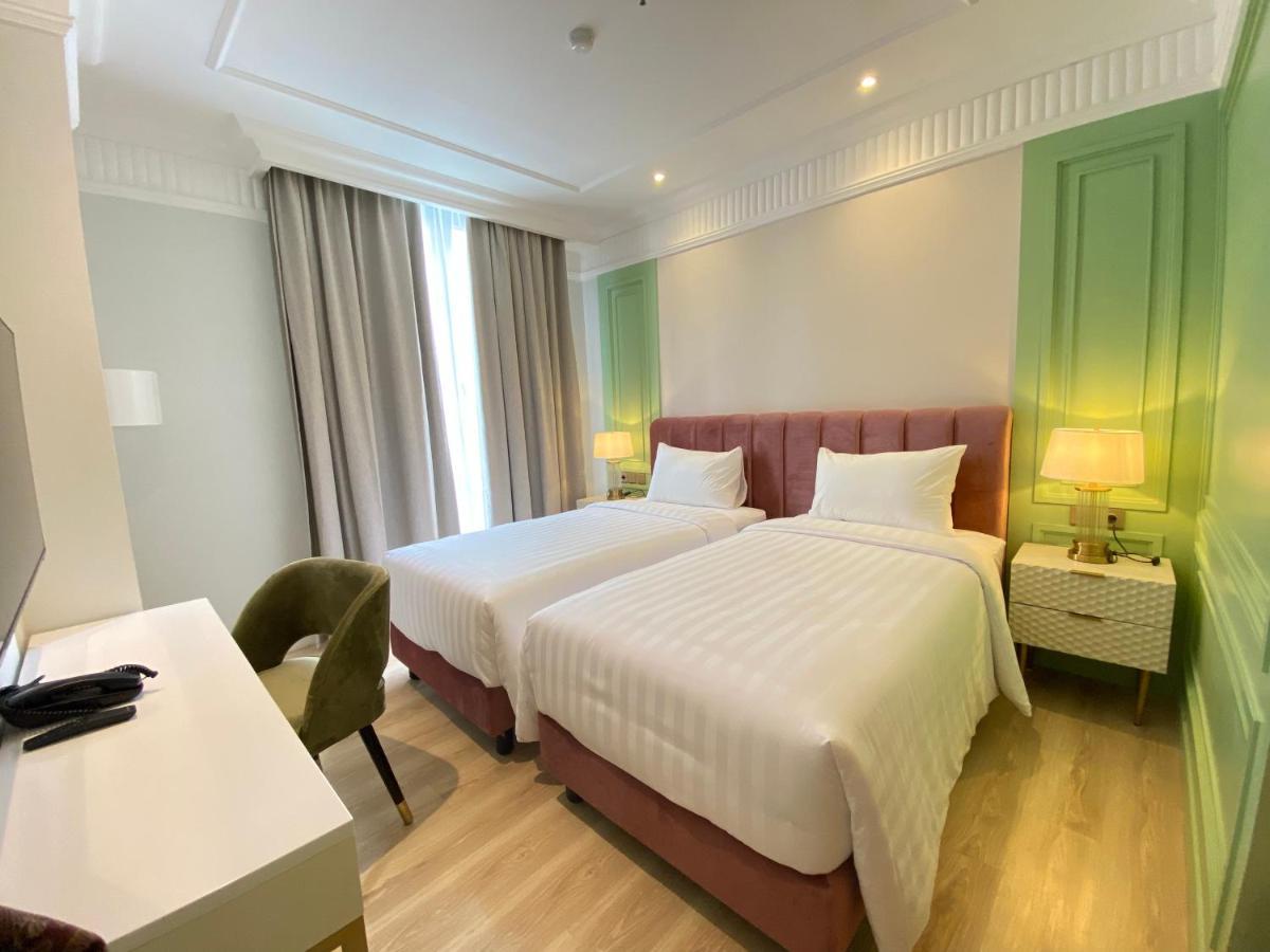 Maia Hotel Jakarta Exteriér fotografie