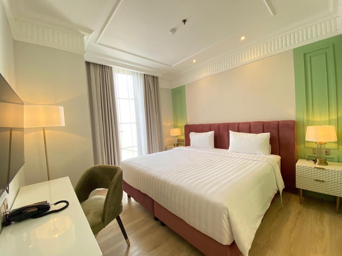 Maia Hotel Jakarta Exteriér fotografie